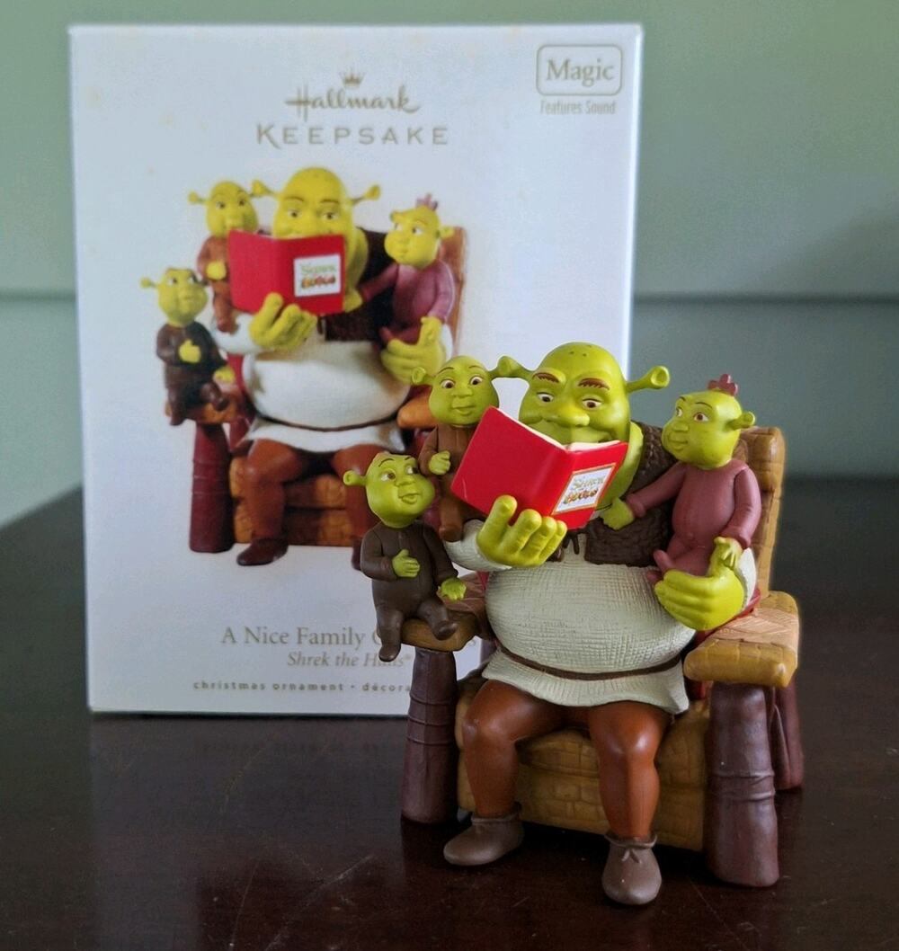 2008 Hallmark Keepsake Shrek the Halls "A Nice Family Christmas" Ornament Sound